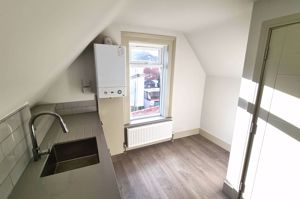 Kitchen / Diner- click for photo gallery